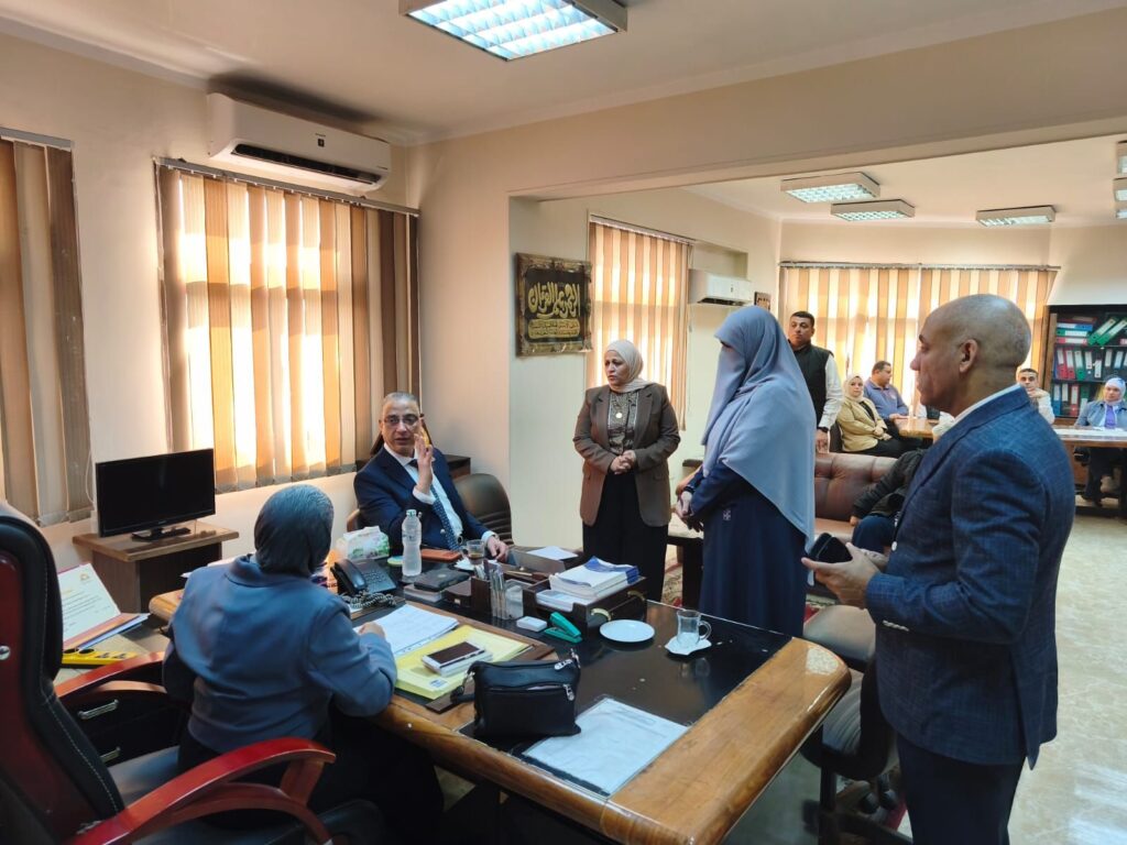 img-20260406-wa00303422800285728150964-1024x768 محافظ الجيزة يتفقد مديرية الإسكان والمرافق ويوجه بتسريع معدلات التنفيذ وتذليل معوقات العمل