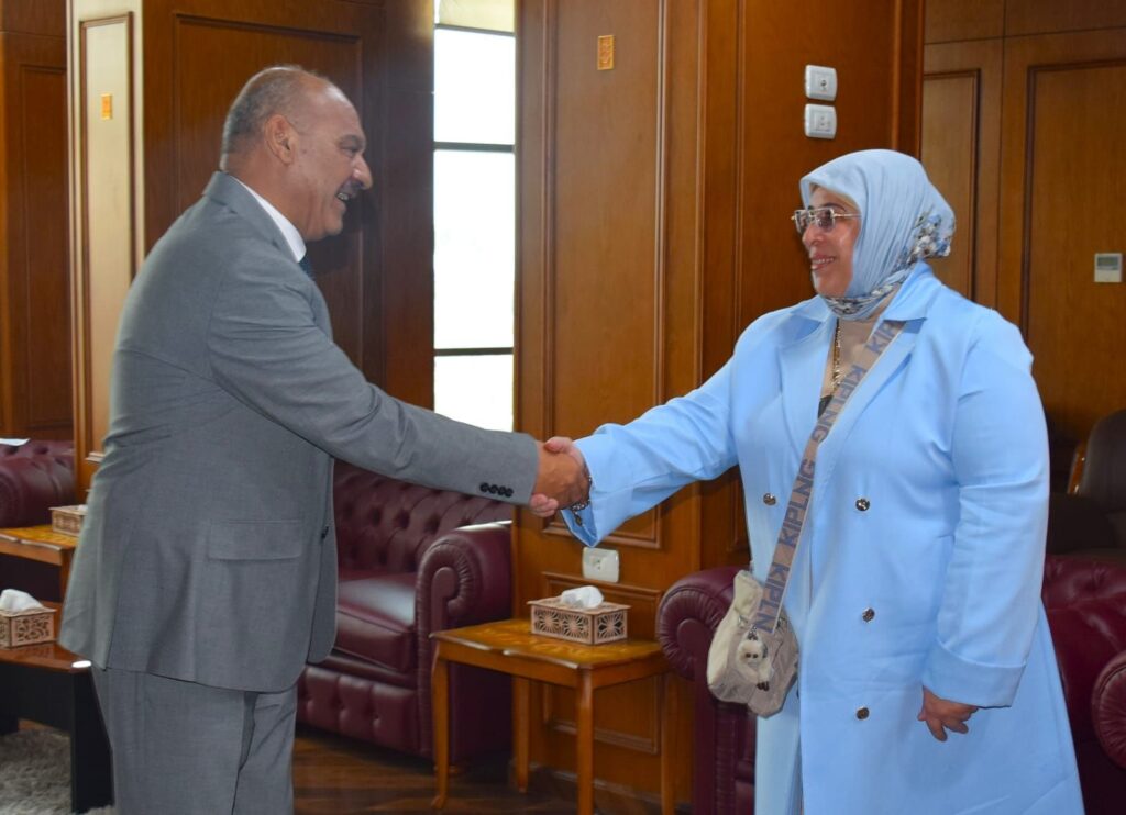 img-20260407-wa00646088009802792449919-1024x742 محافظ السويس يستقبل رئيس مجلس إدارة جمعية الصفاء لبحث دعم أنشطة أطفال ذوي الهمم وتنمية مواهبهم .