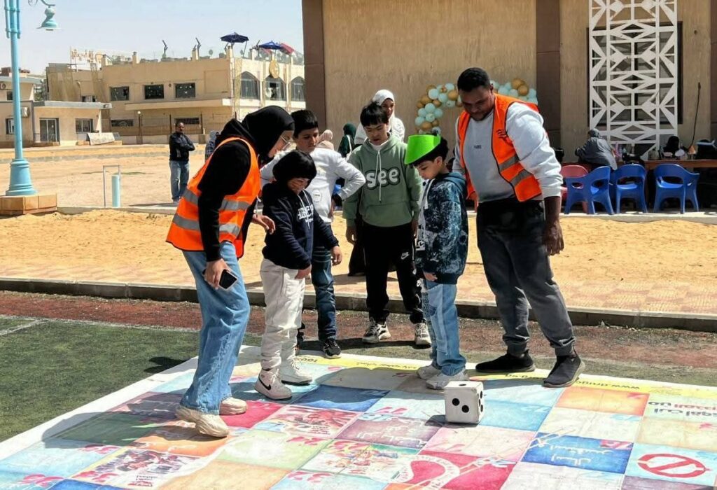 img-20260407-wa0142642006892228112577-1024x700 إحتفالاً بيوم اليتيم<br>محافظة السويس ترسم الفرحة على وجوه أطفال ذوي الهمم