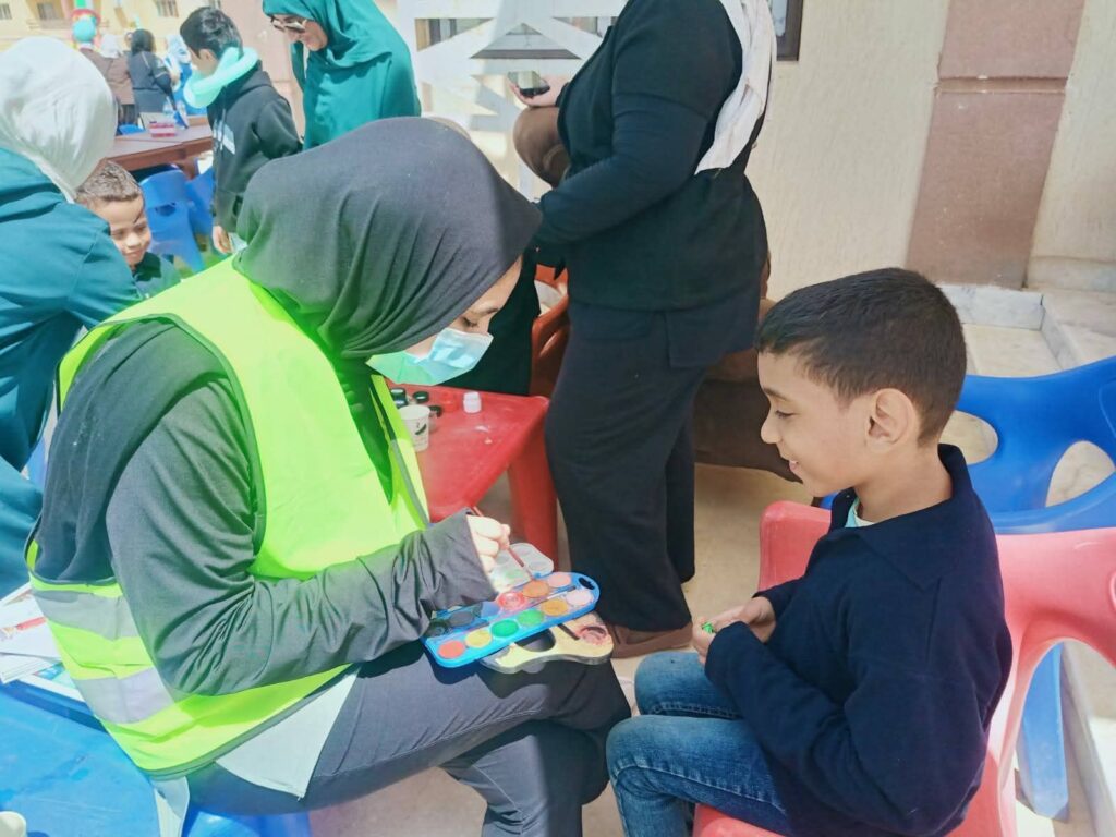 img-20260407-wa01434014476816971464309-1024x768 إحتفالاً بيوم اليتيم<br>محافظة السويس ترسم الفرحة على وجوه أطفال ذوي الهمم