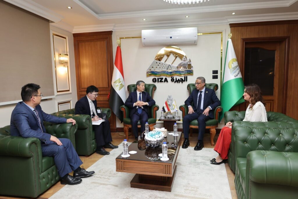 img-20260409-wa00772201918123128052414-1024x683 المحافظ يبحث مع السفير الصيني توقيع اتفاقية صداقة مع مدينة نانجين الصينية