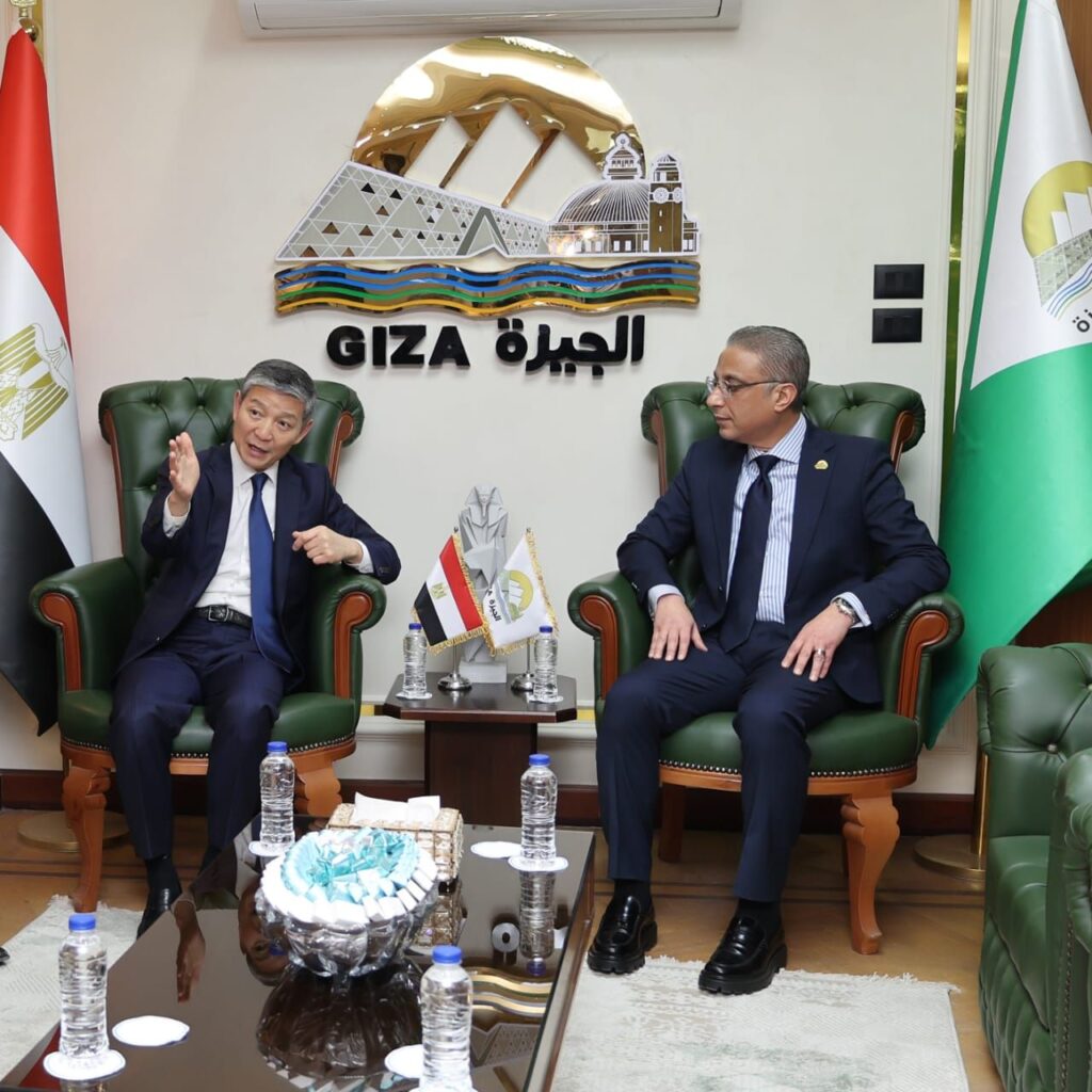 img-20260409-wa00789180921110607528163-1024x1024 المحافظ يبحث مع السفير الصيني توقيع اتفاقية صداقة مع مدينة نانجين الصينية