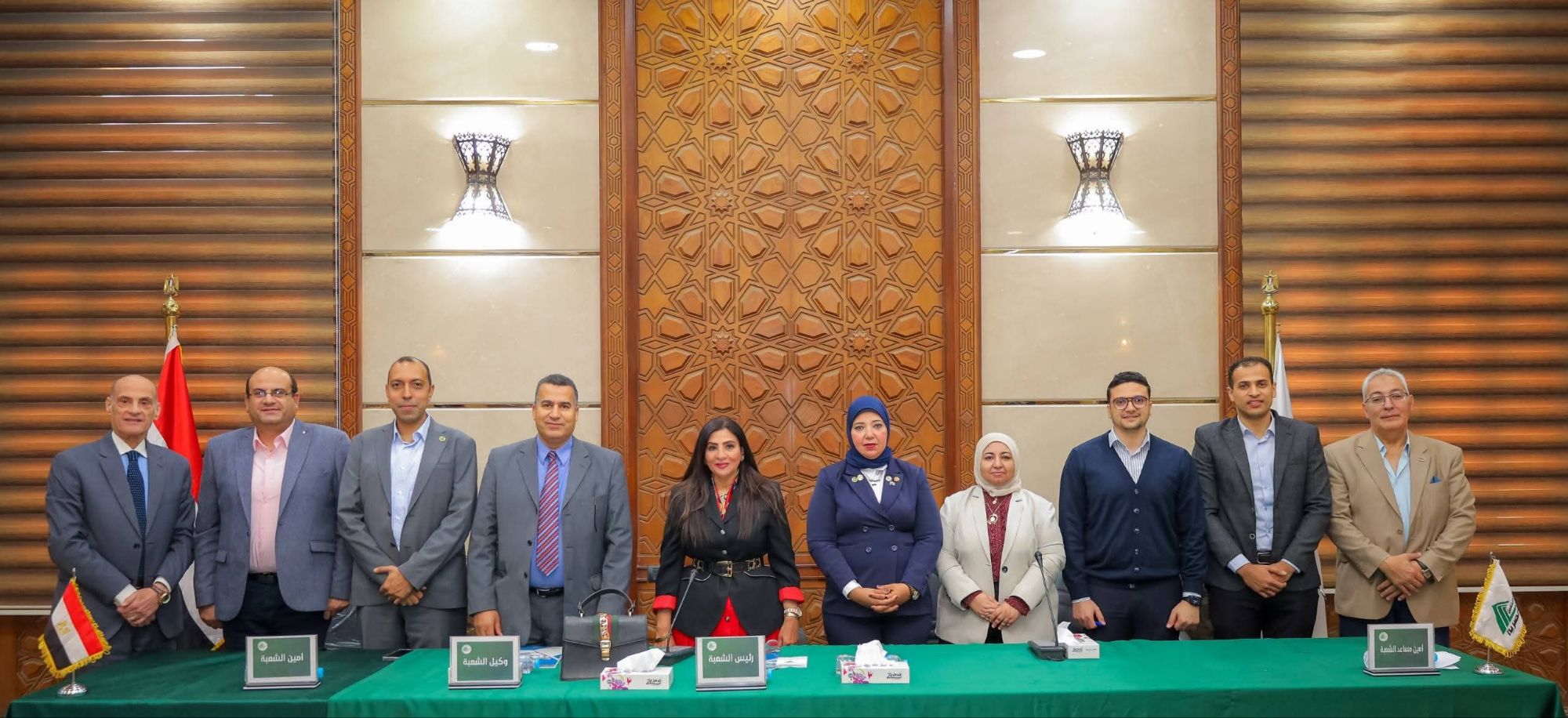 الدكتورة منال متولي أول سيدة تترأس شعبة التعدين والبترول والفلزات بنقابة المهندسين