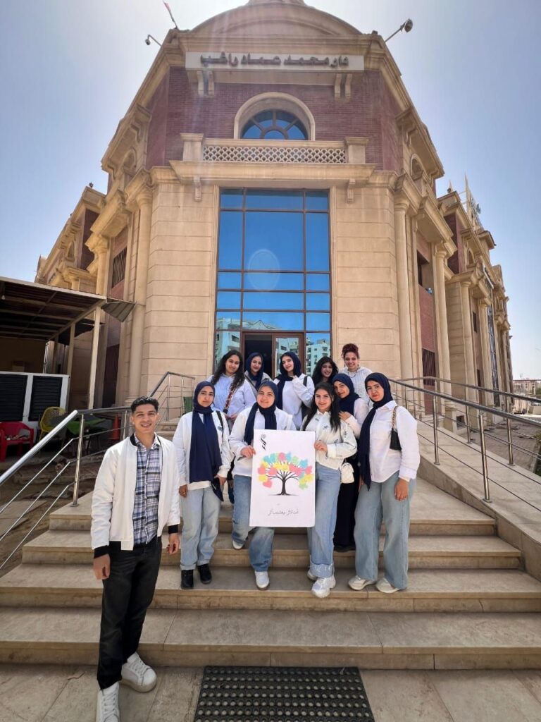 img-20260412-wa0052488734117172478019-768x1024 أطلق طلاب كلية الإعلام بجامعة 6 أكتوبر مشروع تخرج بعنوان "أثر"،