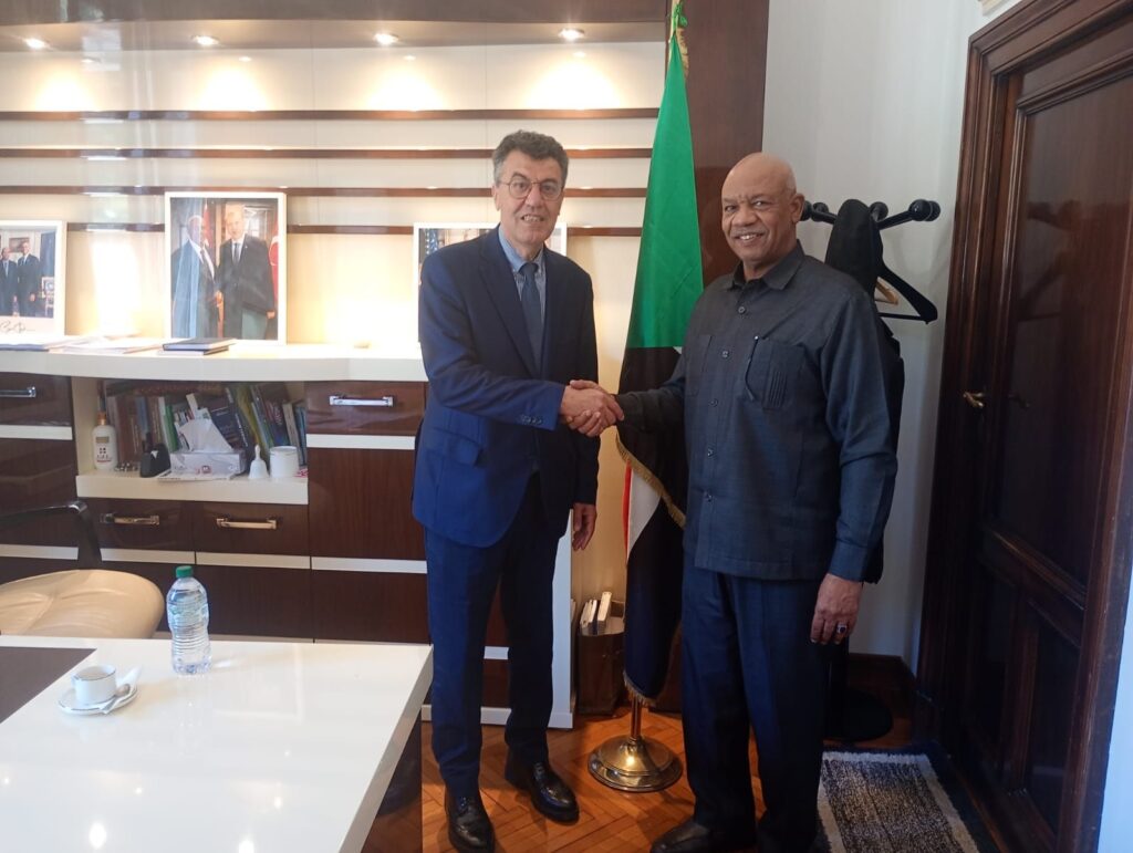 img-20260414-wa00661332200165497607275-1024x771 خبير الصحة العالمية نداءنا الموحد من أجل السودان، تعزيز المساعدات والتعاون الصحي الدولي.