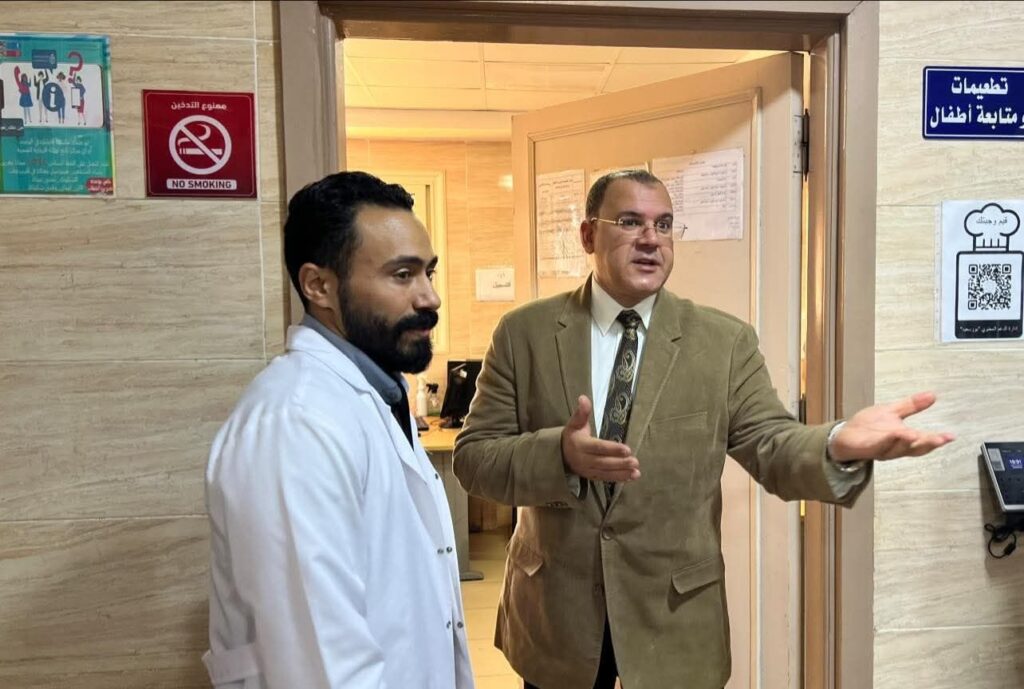 img-20260415-wa00077619315582840652185-1024x689 مدير عام فرع هيئة الرعاية الصحية ببورسعيد يُحكم الرقابة الميدانية بمركز طب أسرة "عمر بن الخطاب" ويُتابع كفاءة المنظومة الدوائية والأمنية