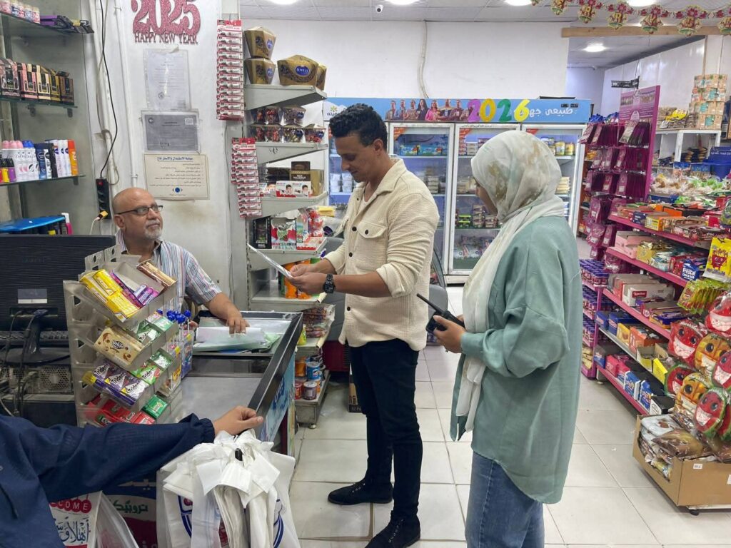 img-20260416-wa00068241722604094848674-1024x768 حي السويس يقوم بحملة للحث علي إستخراج التراخيص اللازمة للمشروعات العامة