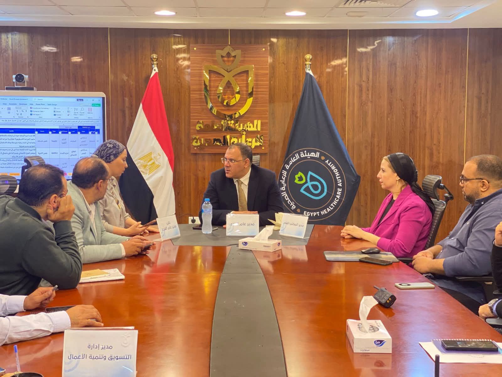 مدير عام فرع بورسعيد يترأس إجتماع “دورة الإيرادات