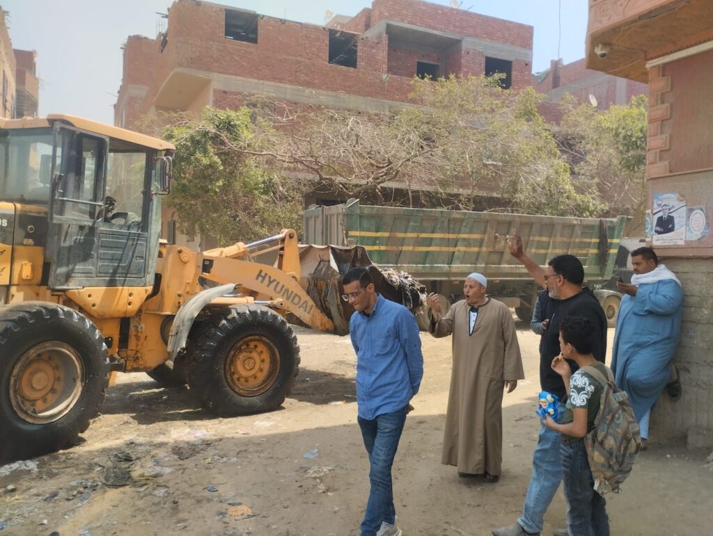 img-20260416-wa00616895601939836064876-1024x771 محمد سمير يترأس حملة نظافة مكبرة وشفط المياه من قرى المنوات وطموه بأبو النمرس