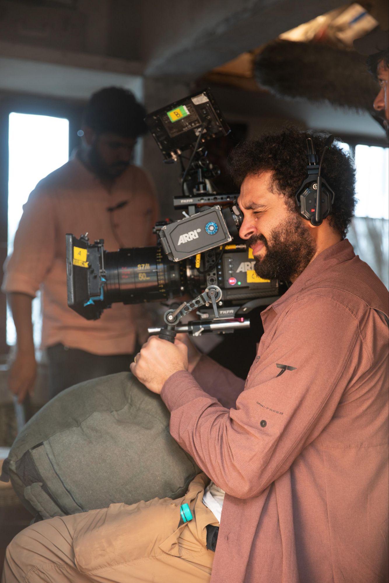 <br>يشارك مدير التصوير المصري محمود بشير في الفيلم الروائي الطويل “52 BLUE