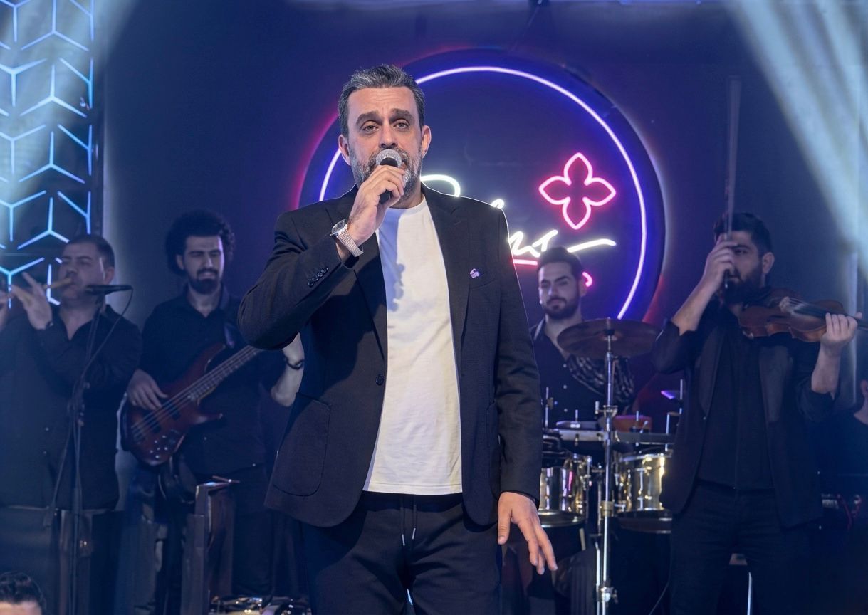 ليلة استثنائية في Palms Syria… نعيم الشيخ يشعل الأجواء وحضور كامل العدد وإدارة المكان تعد بموسم أقوى