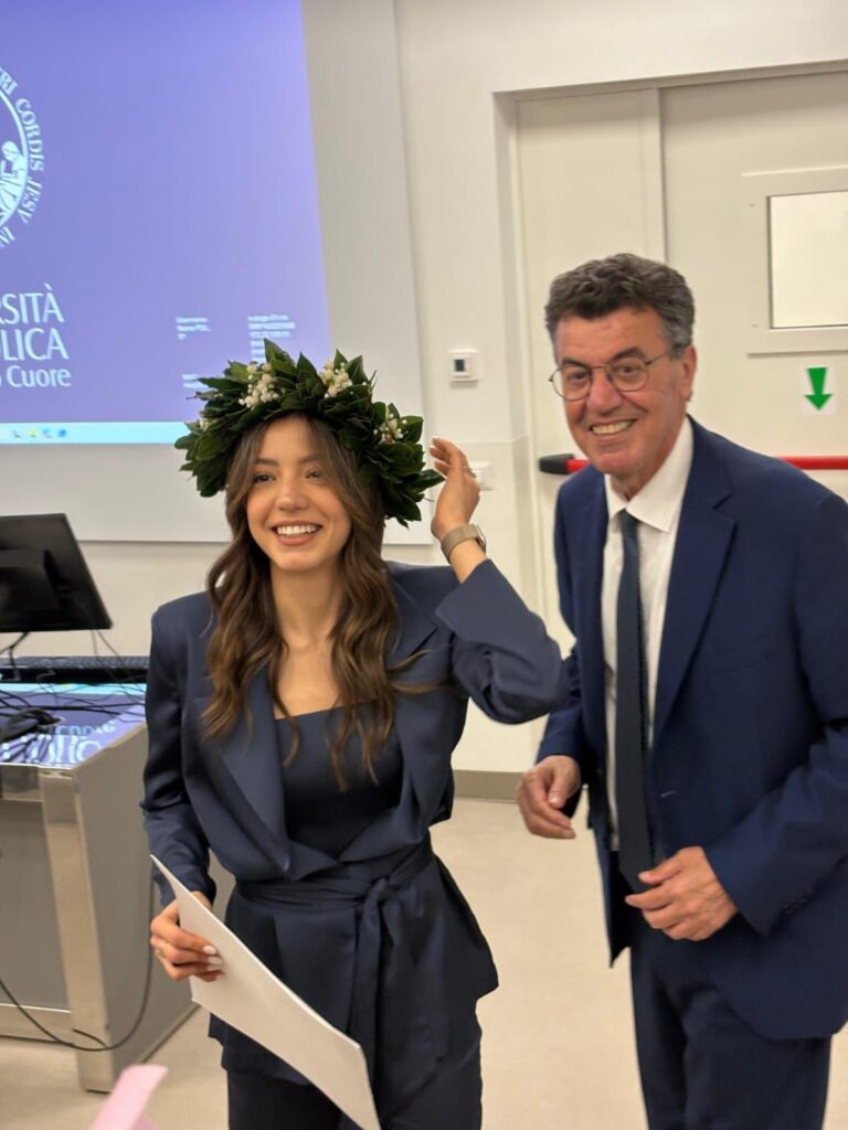 img-20260418-wa00142262388997015366491-768x1024 تهاني من امسي و كوماي و مؤسساتنا لتخرج الدكتورة ليتيزيا عودة ،تخصص تغذية من جامعة الفاتيكان