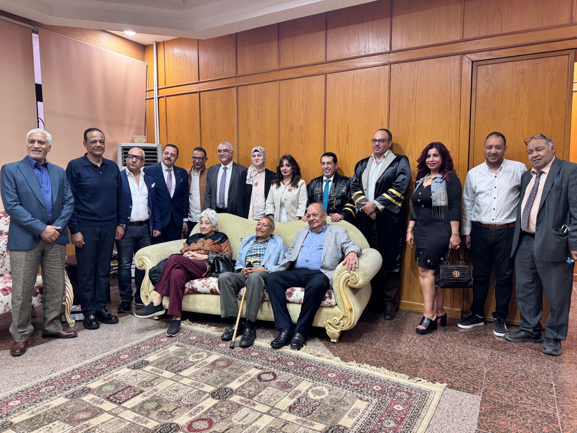 طوني نبيه يحصل على الماجستير بامتياز مع التوصية بالطبع والتداول من أكاديمية الفنون