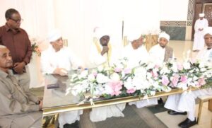 img-20260418-wa00608684960178240176376-300x181 مشاهير الفن والرياضة والاعلام وكبار رجال السياسة والأعمال يشاركون هاشم ملاح الأفراح