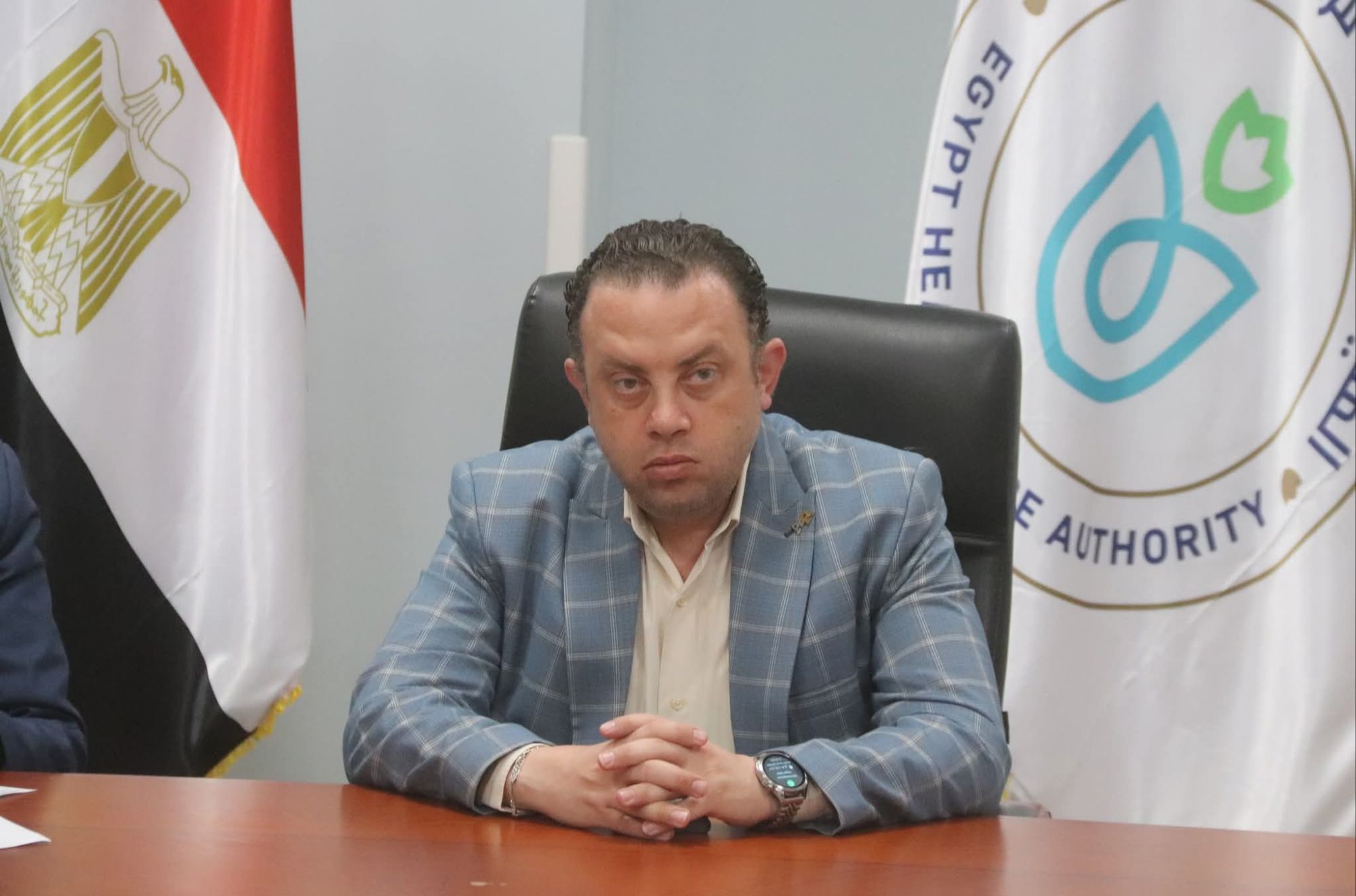 الاجتماع التنسيقي اليومى لمديري وأعضاء الإدارات الفنية بالهيئة العامة للرعاية الصحية بالسويس