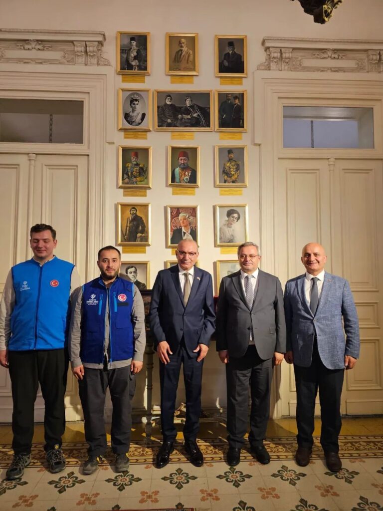 img-20260420-wa00455700936612662612184-768x1024 سفير تركيا بالقاهرة يبحث اختيار كوادر مدارس الأناضول (إمام حاطب) الدولية