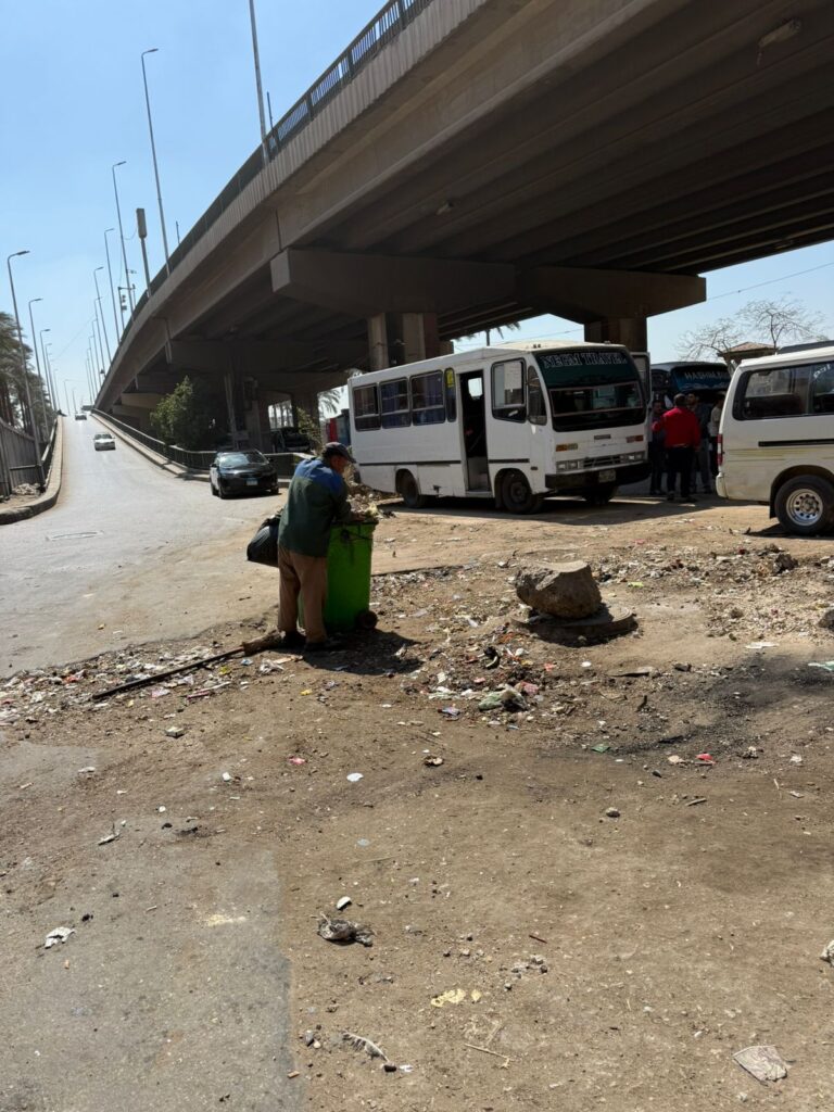 img-20260421-wa0036766185538709523479-768x1024 محافظ الجيزة يوجه بإزالة وسائل حجز انتظار السيارات بشارع النيل بالدقي