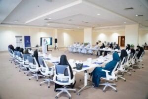 img-20260421-wa01085831310805210187292-300x200 غرفة عجمان" تنظم برنامج "إتيكيت العمل" لتعزير مهارات الموظفين بالتعاون مع معهد بصمة للتدريب