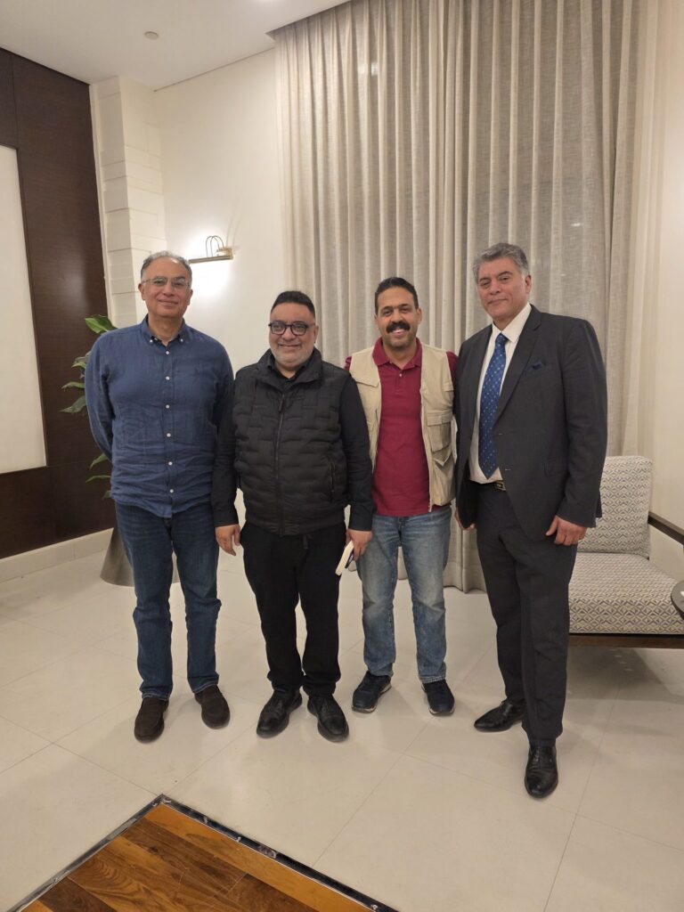 img-20260422-wa01394375459611161582766-768x1024 نجوم الفن والمجتمع في ندوة ثمرة طه إلياس لعبد الرحيم كمال و التي أدارها أشرف عشماوي