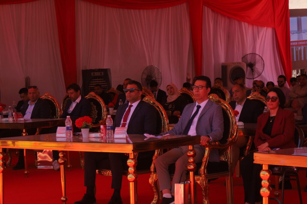 img-20260423-wa00894145287065772910718-1024x682 نائب المحافظ يضع حجر اساس مصنعًا جديدًا للملابس الجاهزة بالمنطقة الحرة نيابةً عن محافظ السويس