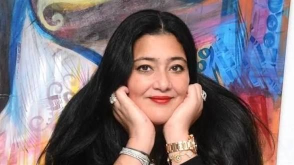 شاليمار شربتلي.. فنانة سعودية تصل بأعمالها إلى متحف اللوفر وتؤكد حضورها في الفن التشكيلي العالمي