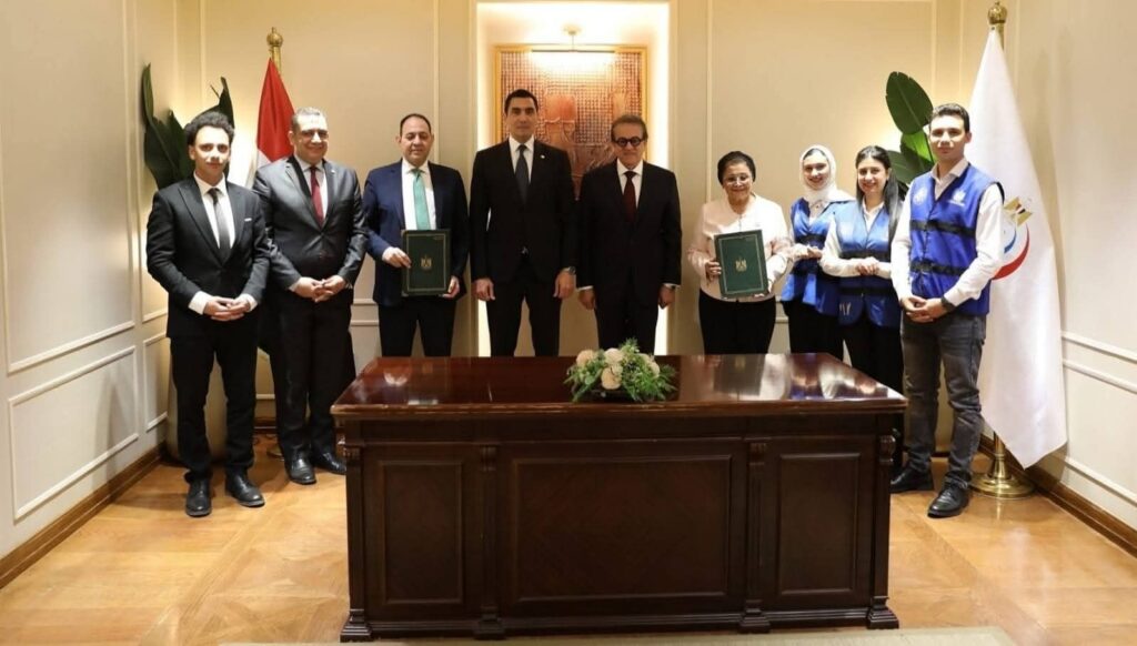 img-20260424-wa00094892940801006287750-1024x582 *برعاية وزارتي الصحة والشباب والرياضة.. بروتوكول بين القومي للسكان و(YLY) لدعم "الألف يوم الذهبية"*