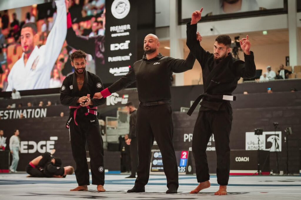 img-20260424-wa0059241406899258245564-1024x683 رابطة أبوظبي لمحترفي الجوجيتسو تنظم بطولة جنوب الإكوادور الإقليمية تحت رعاية "إيدج"