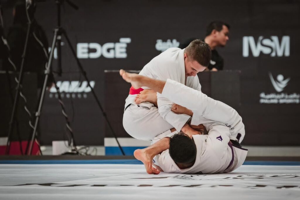 img-20260424-wa00602457057879567336718-1024x683 رابطة أبوظبي لمحترفي الجوجيتسو تنظم بطولة جنوب الإكوادور الإقليمية تحت رعاية "إيدج"