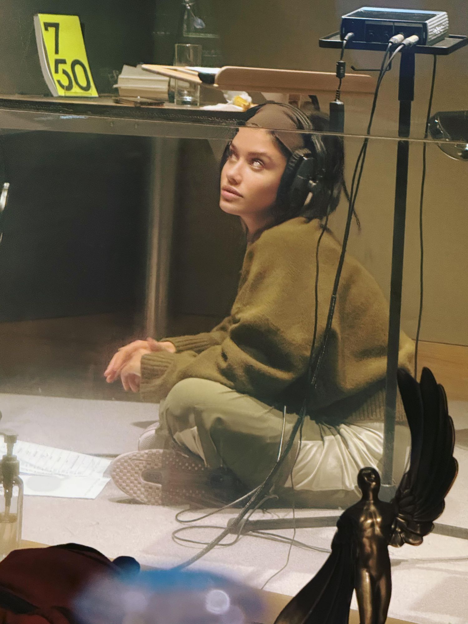 بالصور.. لندن تشهد اللمسات الأخيرة لأول فيلم عالمي من إخراج سينتيا خليفة