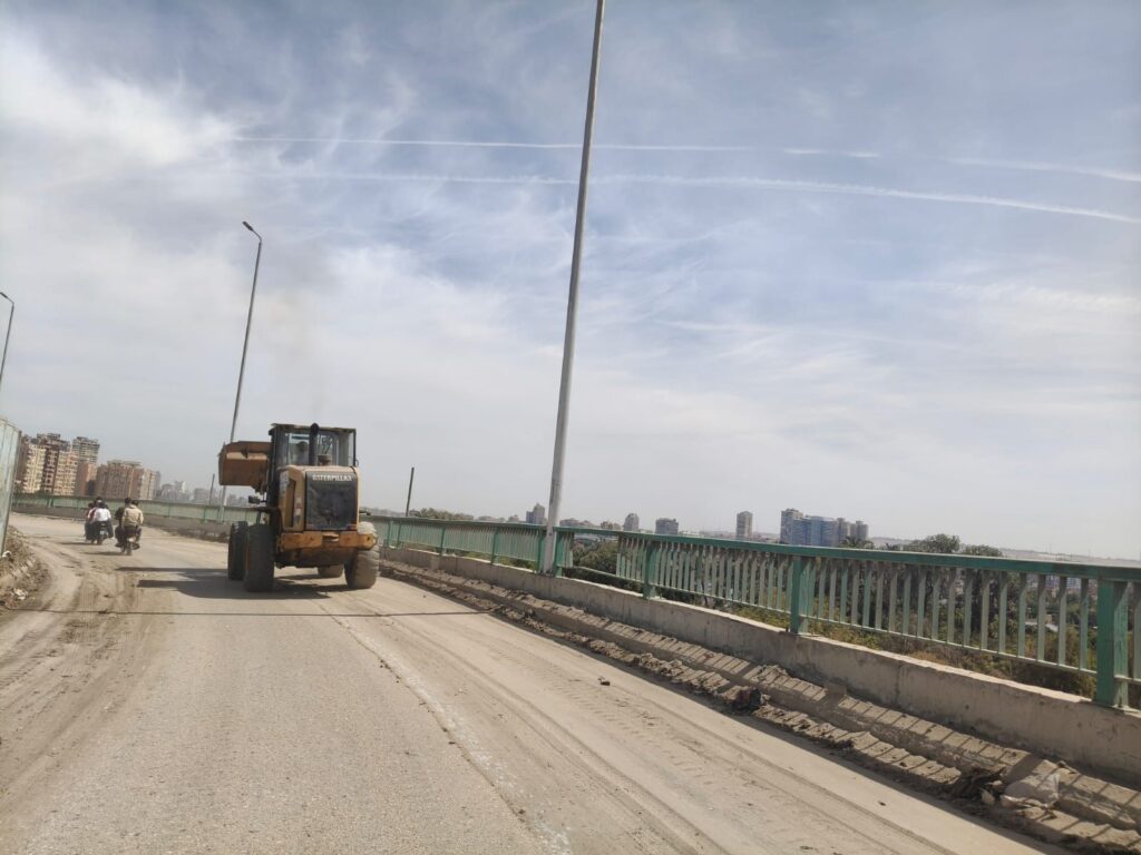 img-20260425-wa00771696119599296249714-1024x768 محافظ الجيزة يتابع رفع كفاءة النظافة والتطوير بكوبري وإلى المنيب بحي جنوب الجيزة