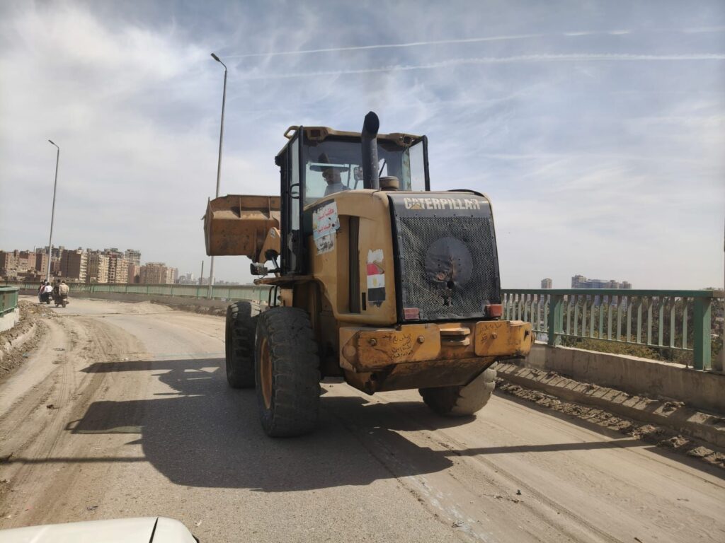 img-20260425-wa00792025883475892558669-1024x768 محافظ الجيزة يتابع رفع كفاءة النظافة والتطوير بكوبري وإلى المنيب بحي جنوب الجيزة