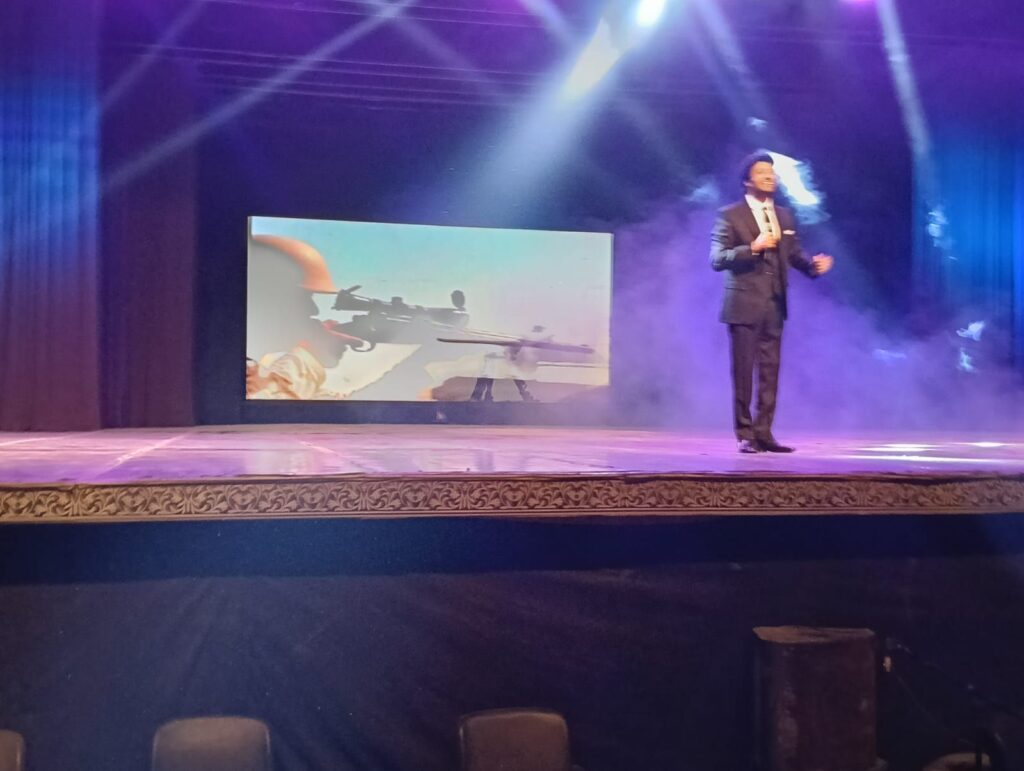 img-20260425-wa0102412554618946973069-1024x771 سامح يسري يتألق في إحتفالية عيد تحرير سيناء على مسرح البالون