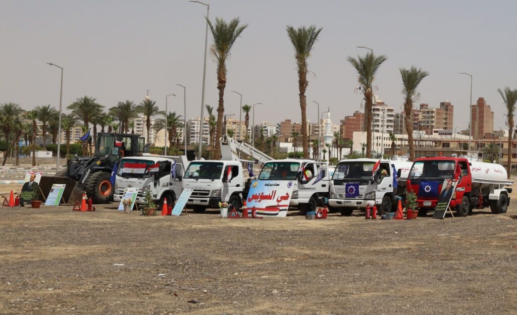 img-20260426-wa00176983226153856783347-1024x624 محافظ السويس يتفقد إصطفاف المعدات والمركبات للاطمئنان على جاهزيتها لمواجهة الأزمات والطوارىء