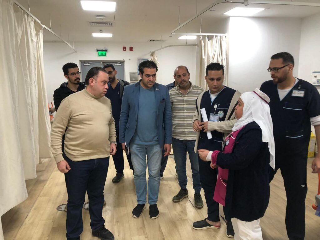 img-20260427-wa00517605163532484020909-1024x768 إستمرار الجولات المروريه لرئيس إقليم القناه بمنشأت هيئة الرعاية الصحية بالسويس