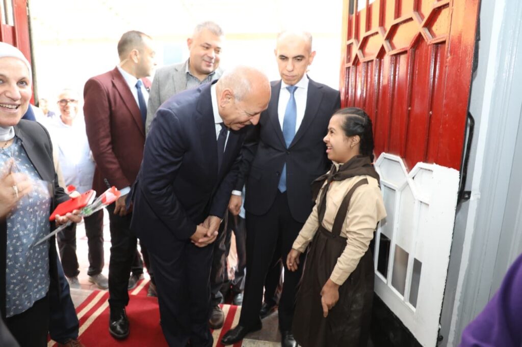 img-20260428-wa00317379426211535940781-1024x682 افتتح د. إبراهيم صابر محافظ القاهرة أعمال تطوير،  ورفع كفاءة مدرسة التربية الفكرية بروض الفرج التى نفذتها الهيئة العامة للابنية التعليمية بوزارة التربية والتعليم. 