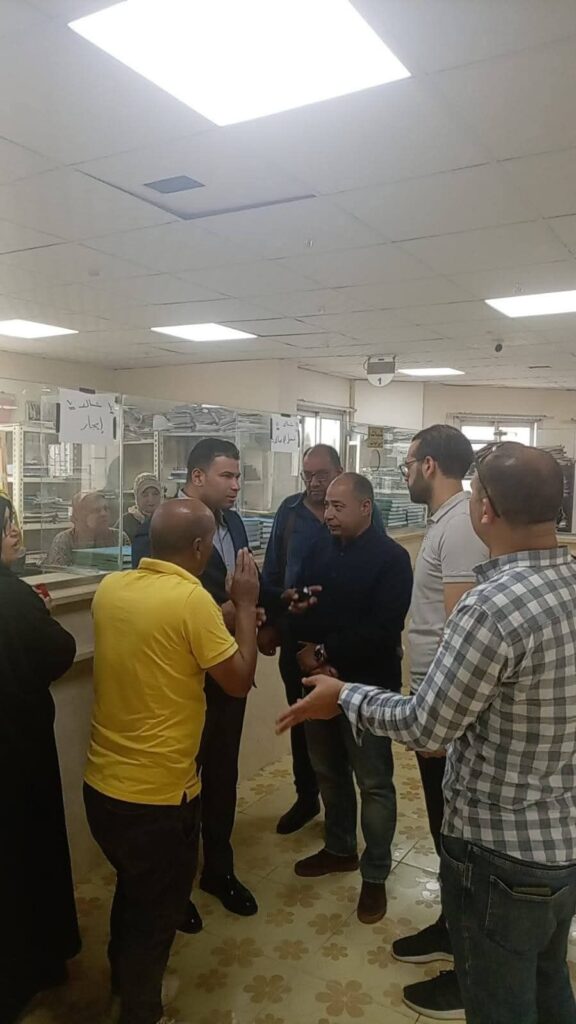img-20260428-wa0111209128065179021486-576x1024 اللواء هشام همام رئيس حي عتاقة يستقبل نائب محافظ السويس بالمركز التكنولوجي