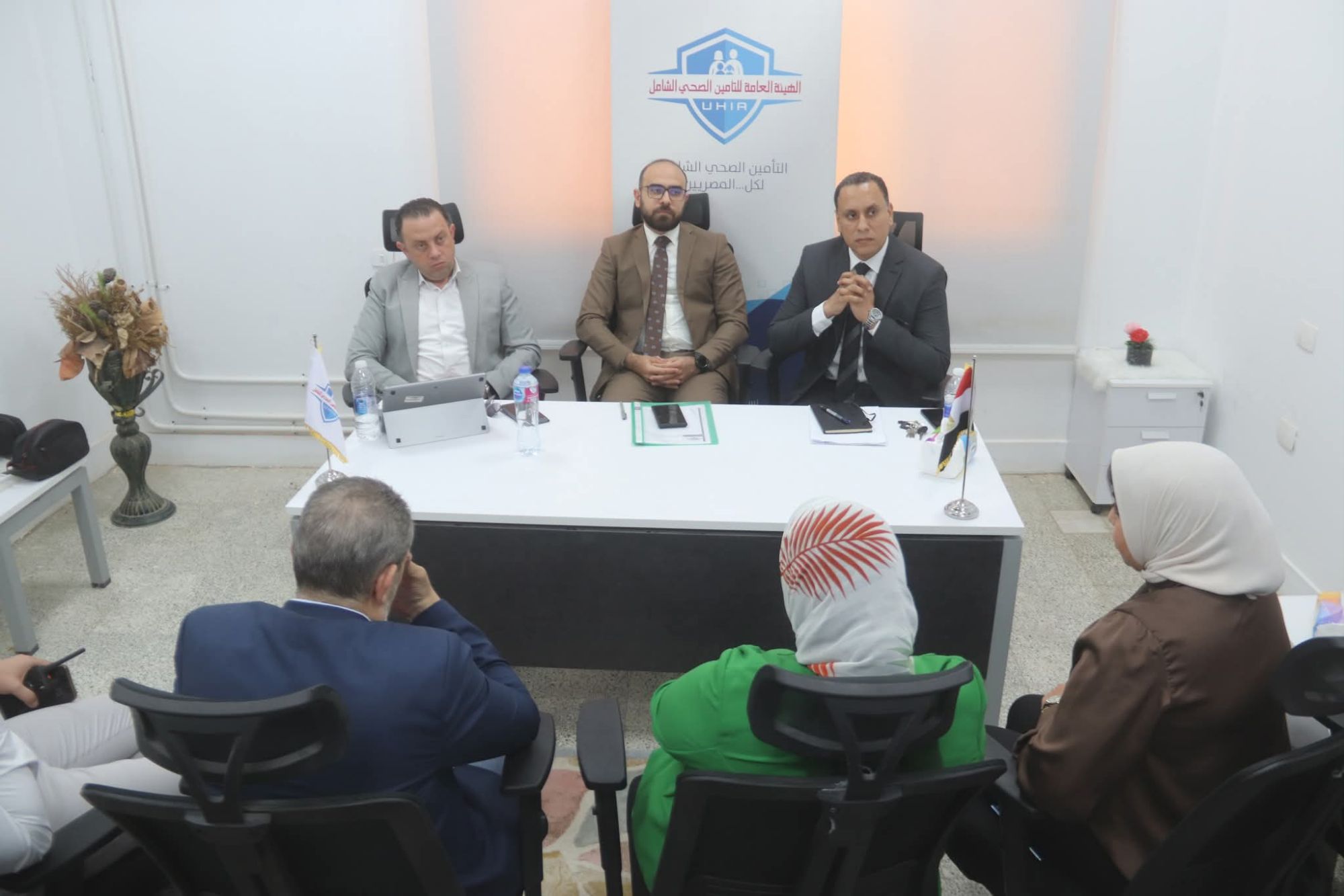 الاجتماع التنسيقى الدورى بين الهيئة العامة للرعاية الصحية  الهيئة العامة للاعتماد والرقابه الهيئة العامة للتأمين الصحى الشامل بالسويس