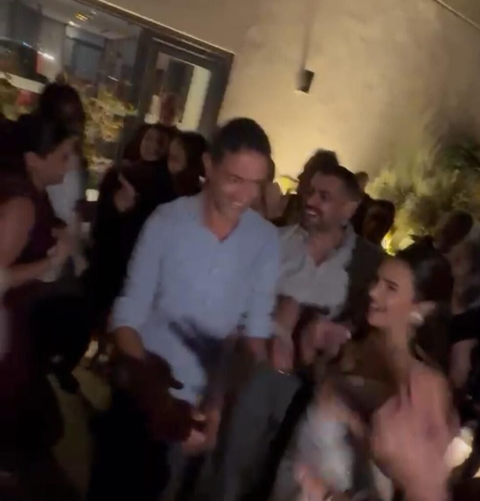 img-20260428-wa02263565400113518068181-982x1024 المخرج وليد الحلفاوي يحتفل بخطوبته على المخرجة المنفذة سارة جمال