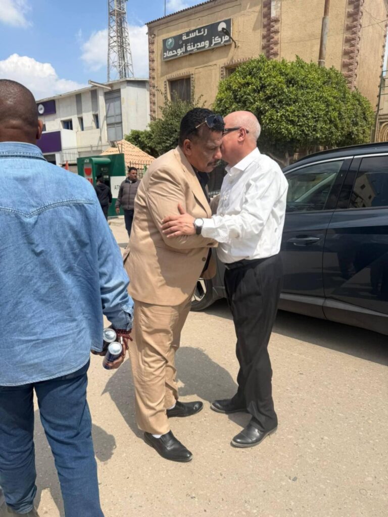 messenger_creation_ba0c5536-651d-4b44-b61f-cd04449eb0eb2242480530597678309-768x1024 شهد مركز أبوحماد بمحافظة الشرقية انطلاق أعمال إصلاح وترميم الطريق الرئيسي،