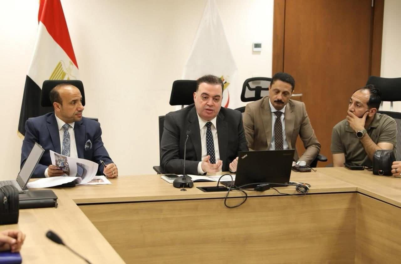 مساعد وزير الصحة يتابع استعدادات المنيا لمنظومة التأمين الصحي الشامل