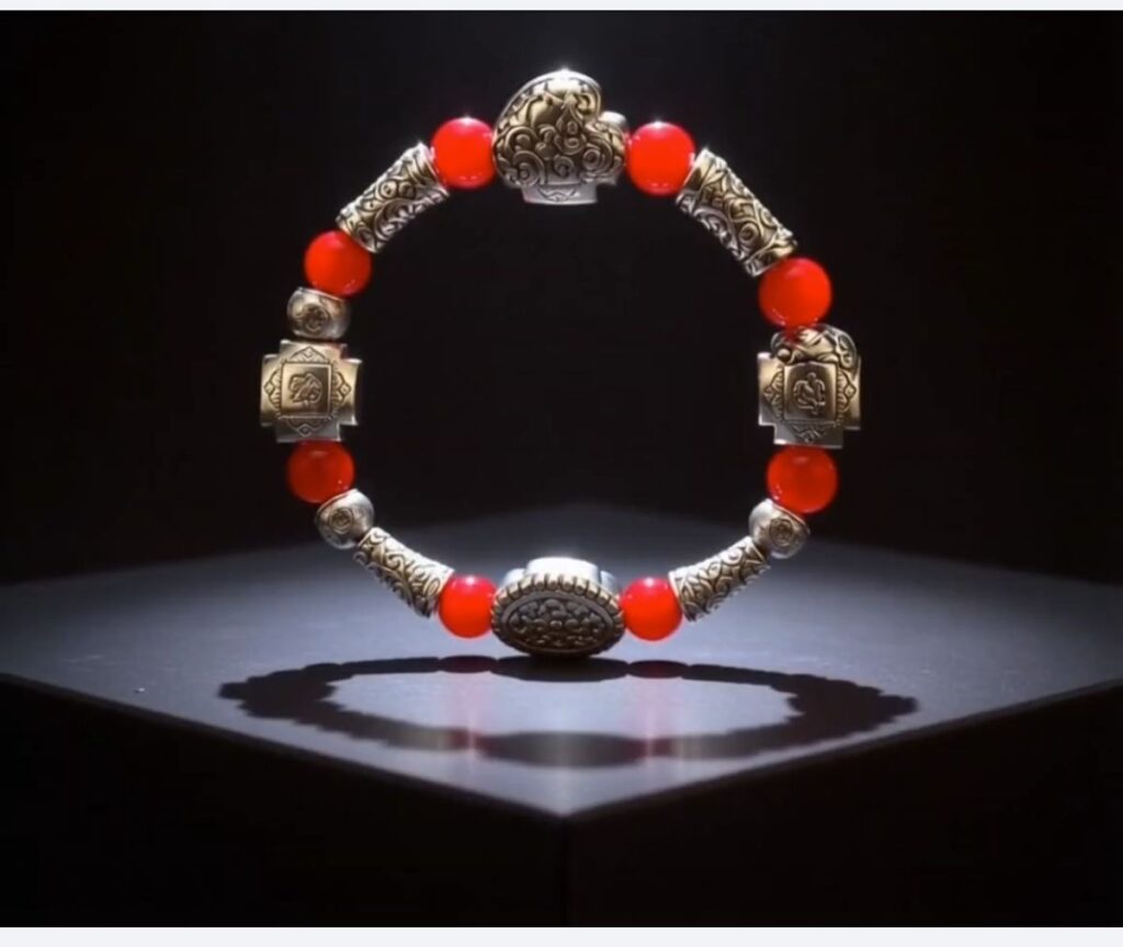 img-20260503-wa00414470993593862792918-1024x864 "ترددات ".. معرض مجوهرات أحجار كريمة للتشكيلية وفاء ياديس