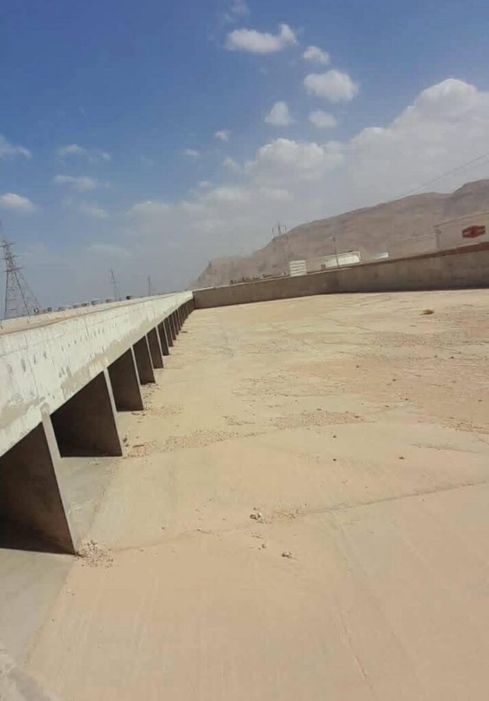 img-20260504-wa00746177239220414702472-714x1024 تطهير مجري السيل بالسخنة