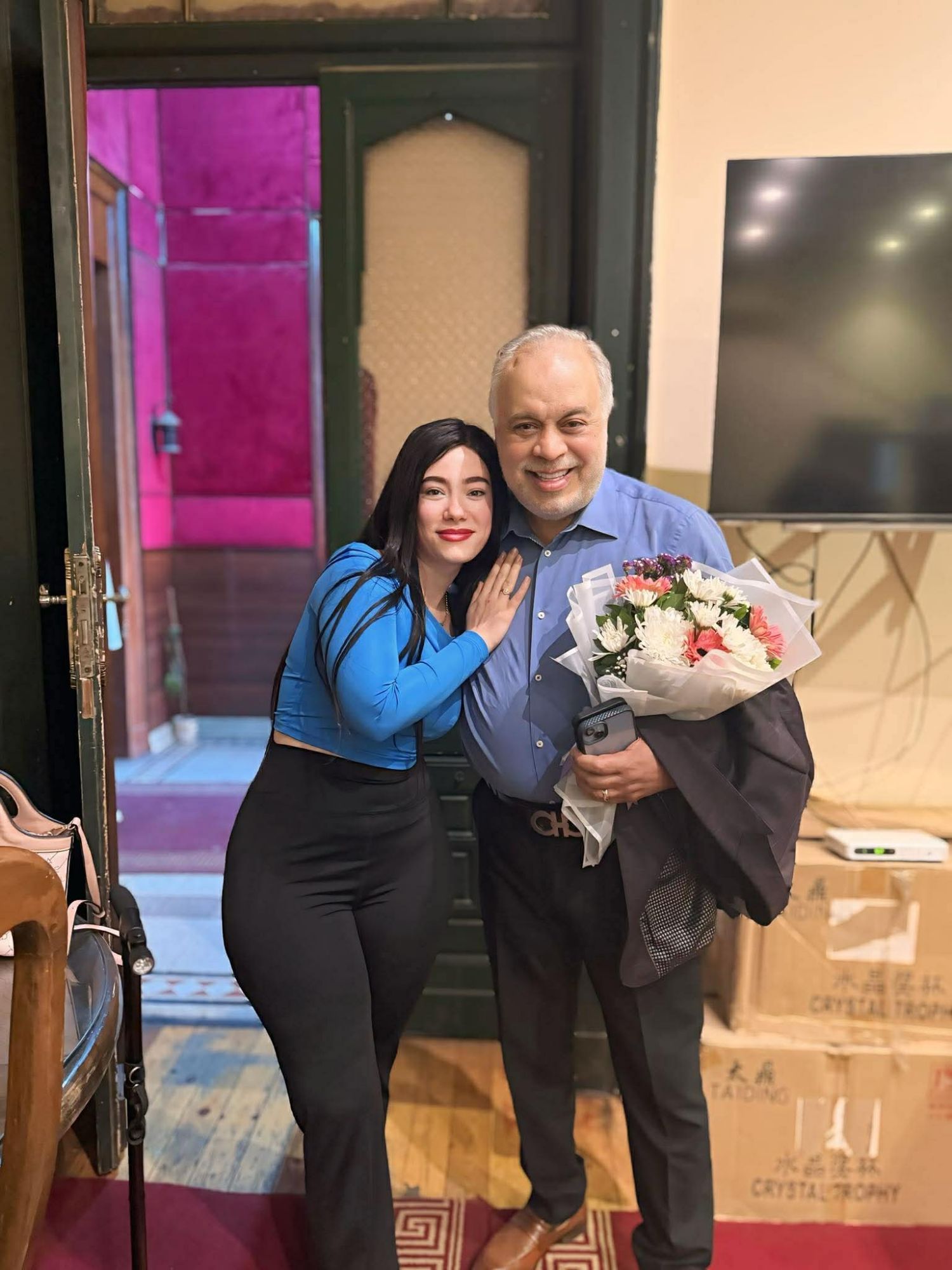 أعربت الفنانة ندى عصام عن سعادتها الكبيرة بحصولها على كارنيه نقابة المهن التمثيلية (عضوية عاملة)