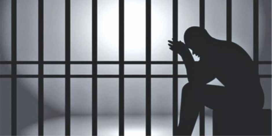 عاجل|| حبس موظف بأحد أحياء الجيزة 5 سنوات