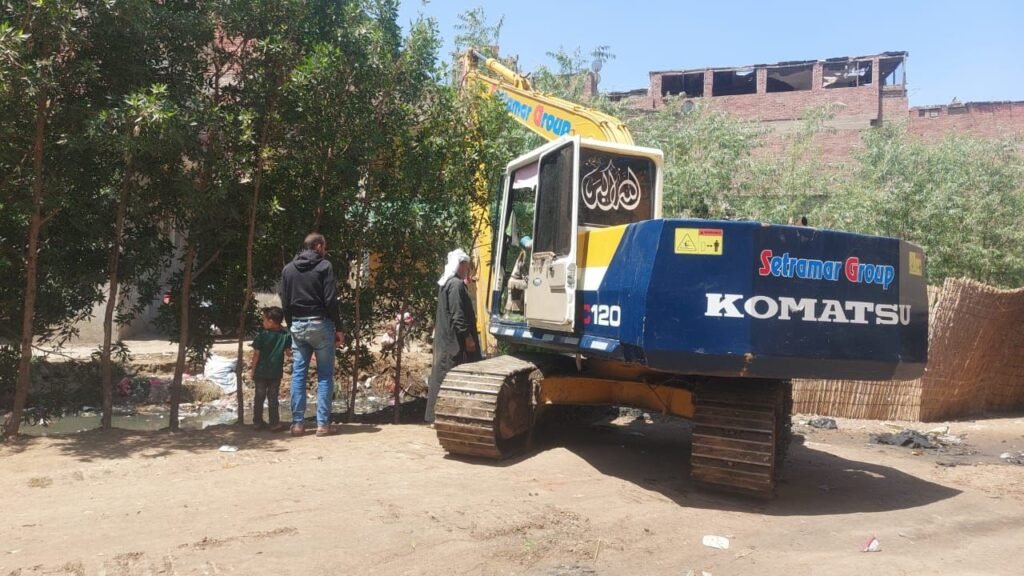 img-20260509-wa00478906479859762677505-1024x576 محافظ الجيزة يتابع أعمال تطهير ترع الشبرامنتية وسقارة القبلية ومصرف العزيزية بالبدرشين
