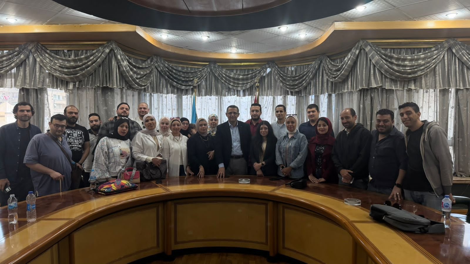 صحفيو «الفجر» يلوّحون بالتصعيد بعد عام بلا رواتب وغموض مصير الجريدة
