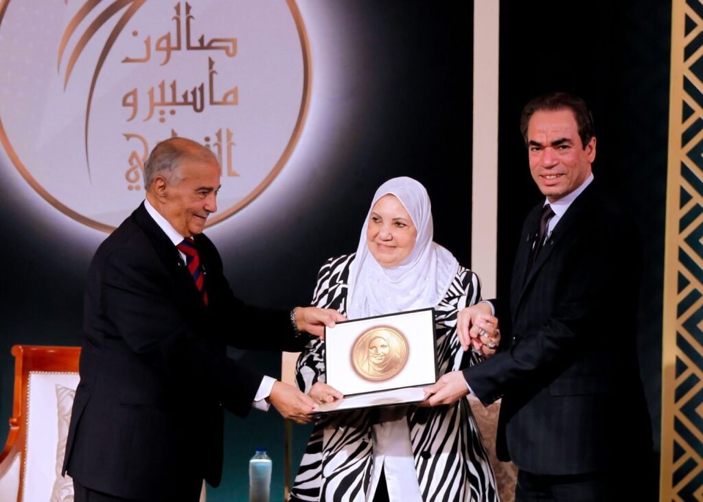img-20260514-wa00508935341238415760002-1024x731 الهيئة الوطنية للإعلام تكرم نجوم الإعلام والثقافة من أبناء ماسبيرو