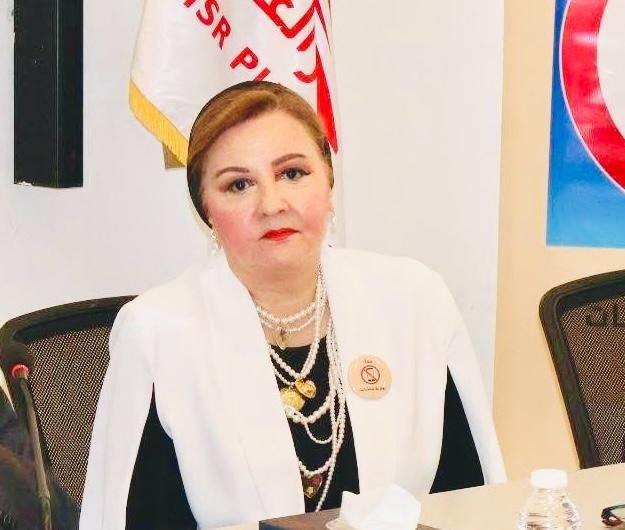 تماسك الأسرة في العصر الرقمي.. هل لا يزال الإعلام جزءًا من الحل؟