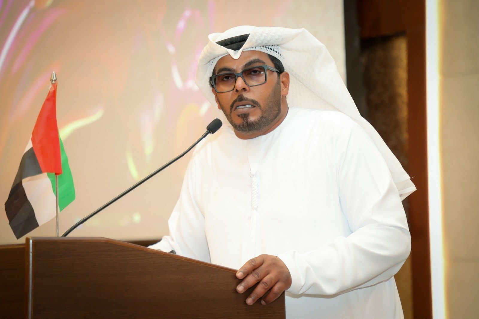 مؤتمرات للبيع… حين تتحول المنصات إلى دكاكين والرسالة إلى فاتورة