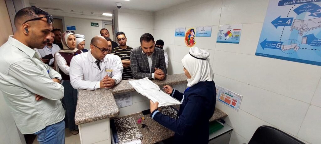 img-20260520-wa00126298401291985557780-1024x461 جولة ميدانية للارتقاء بمستوى الخدمات الصحية المقدمة للمواطنين بالسويس